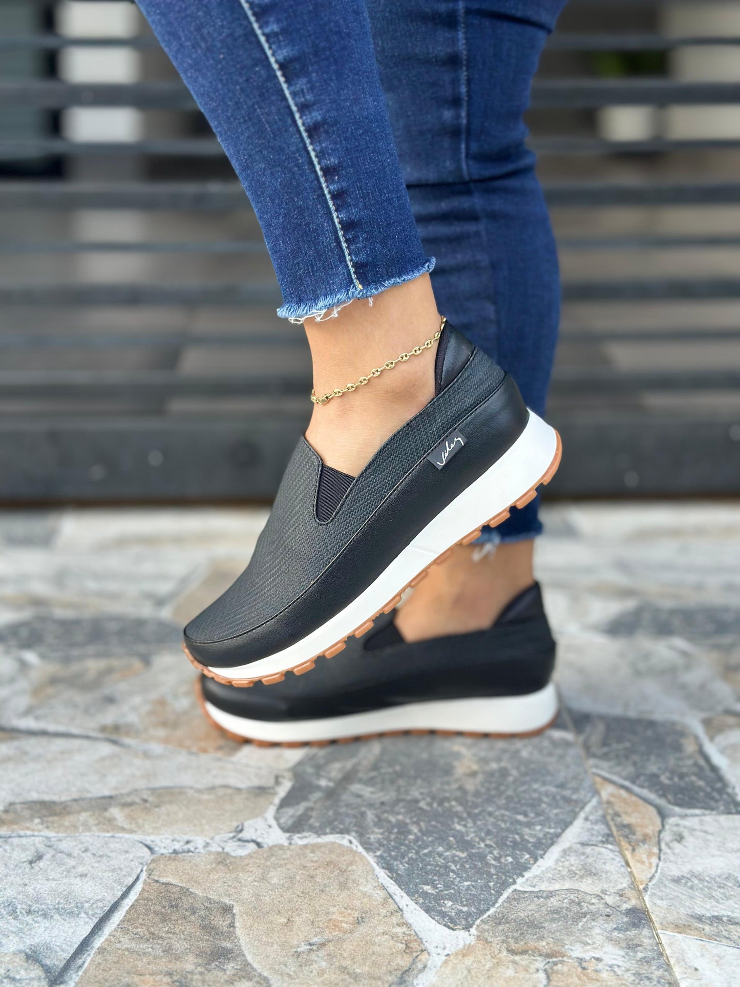 MOCASIN REF YOI