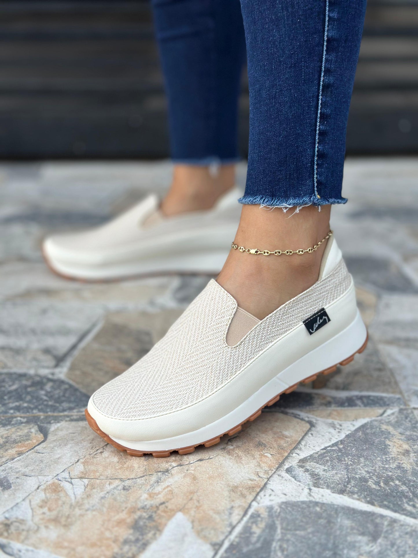 MOCASIN REF YOI