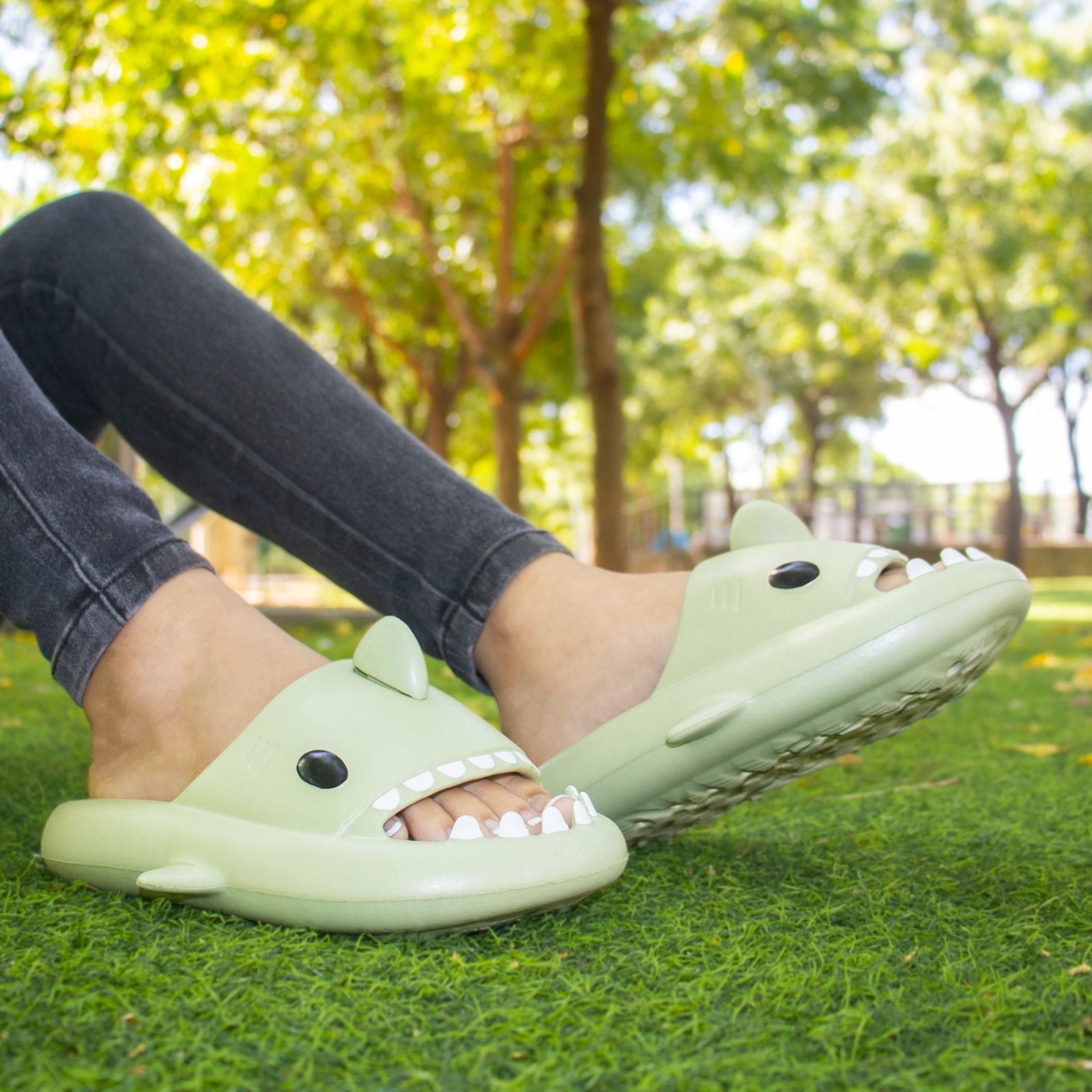 Pantuflas Sharkys Dama Cómodas De Moda
