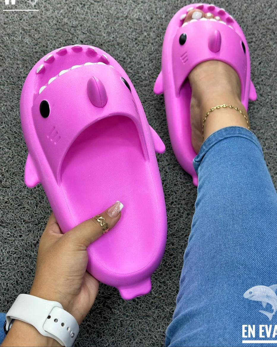 Pantuflas Sharkys Dama Cómodas De Moda