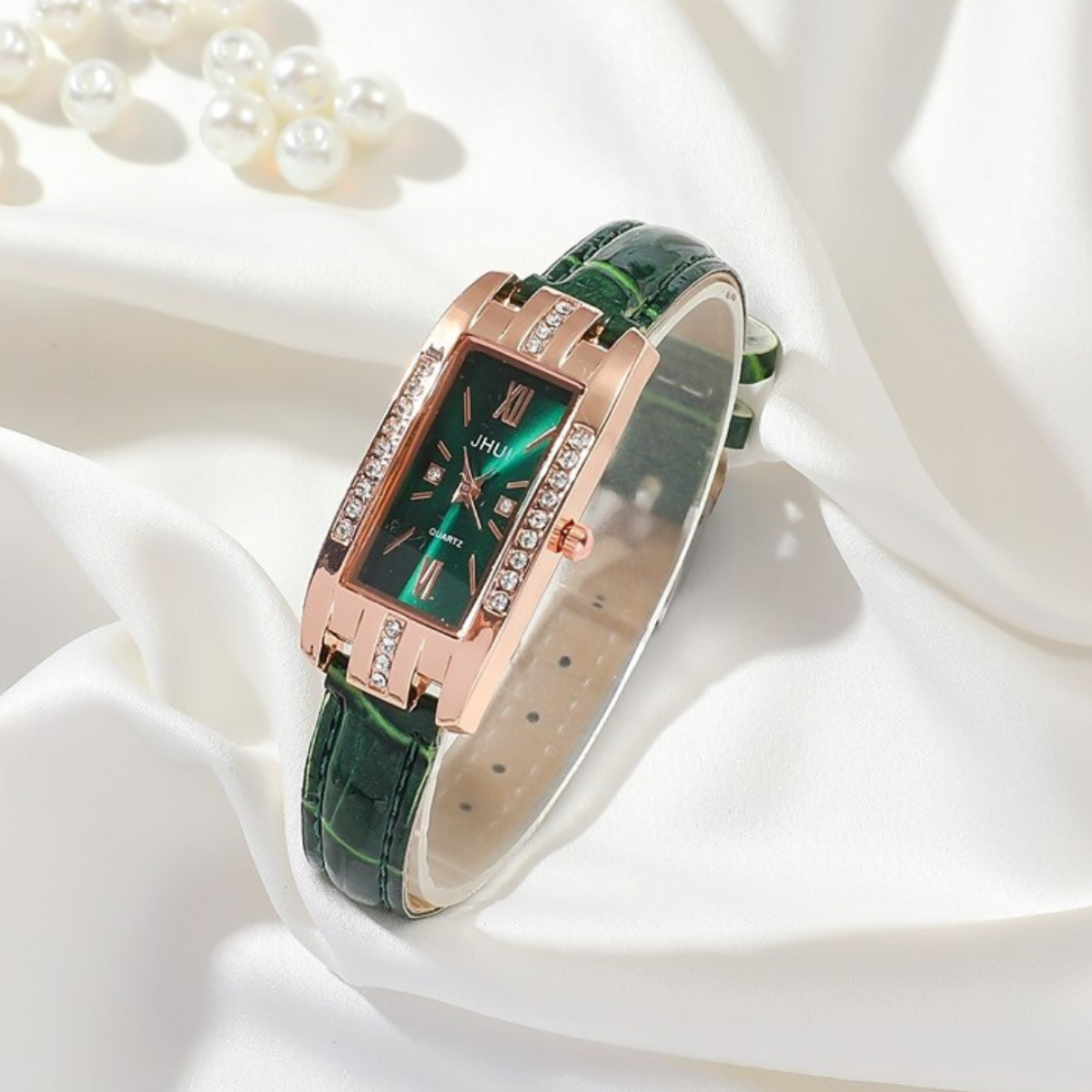 Reloj verde de moda
