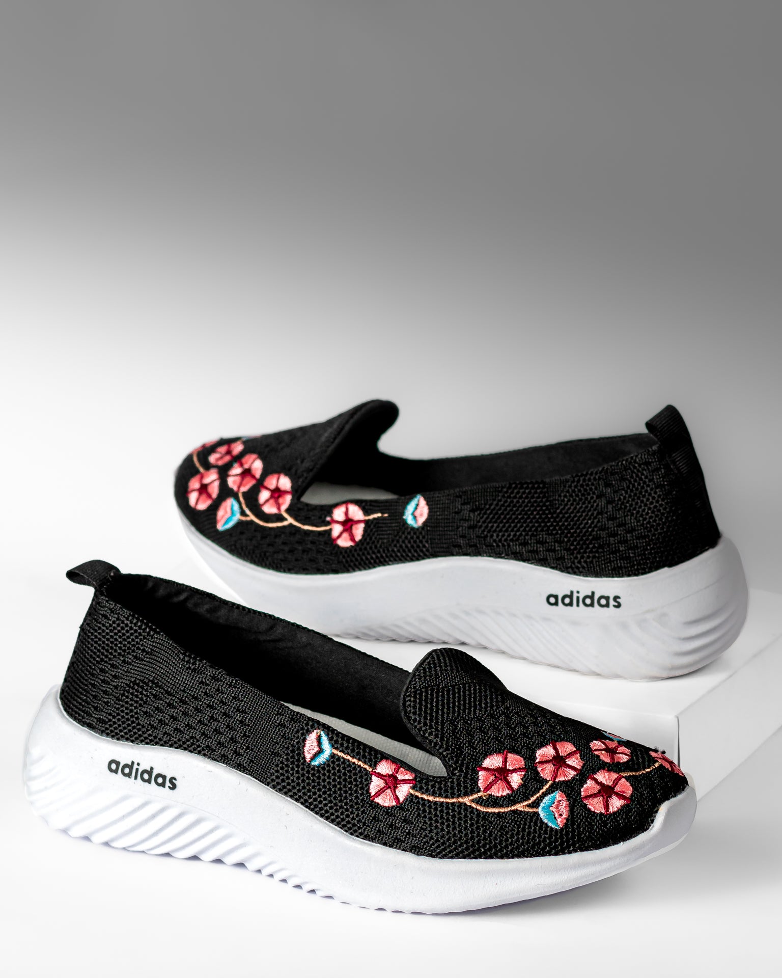 Zapatillas Corte Bajo A003 Dama