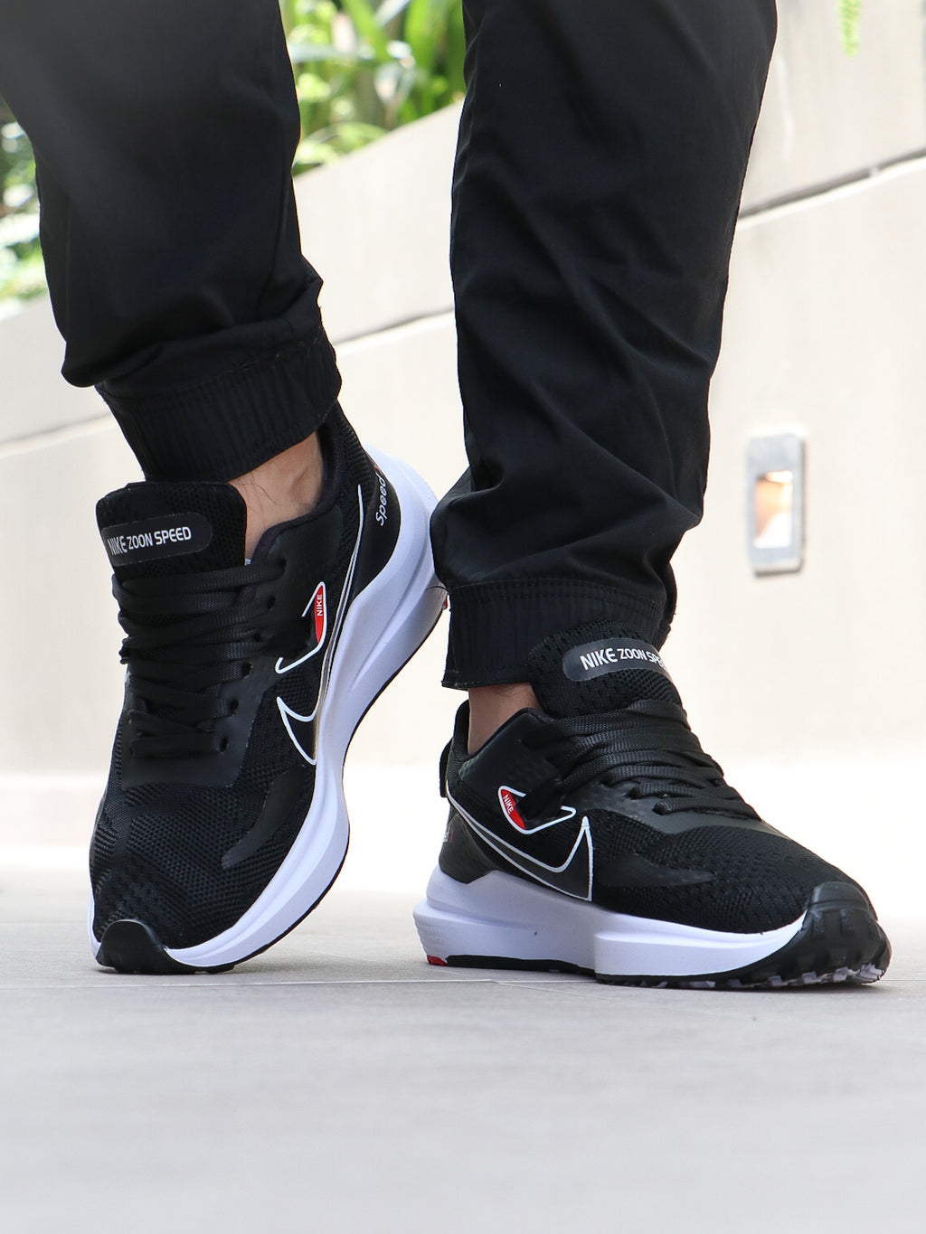 NIKE SPEED 713