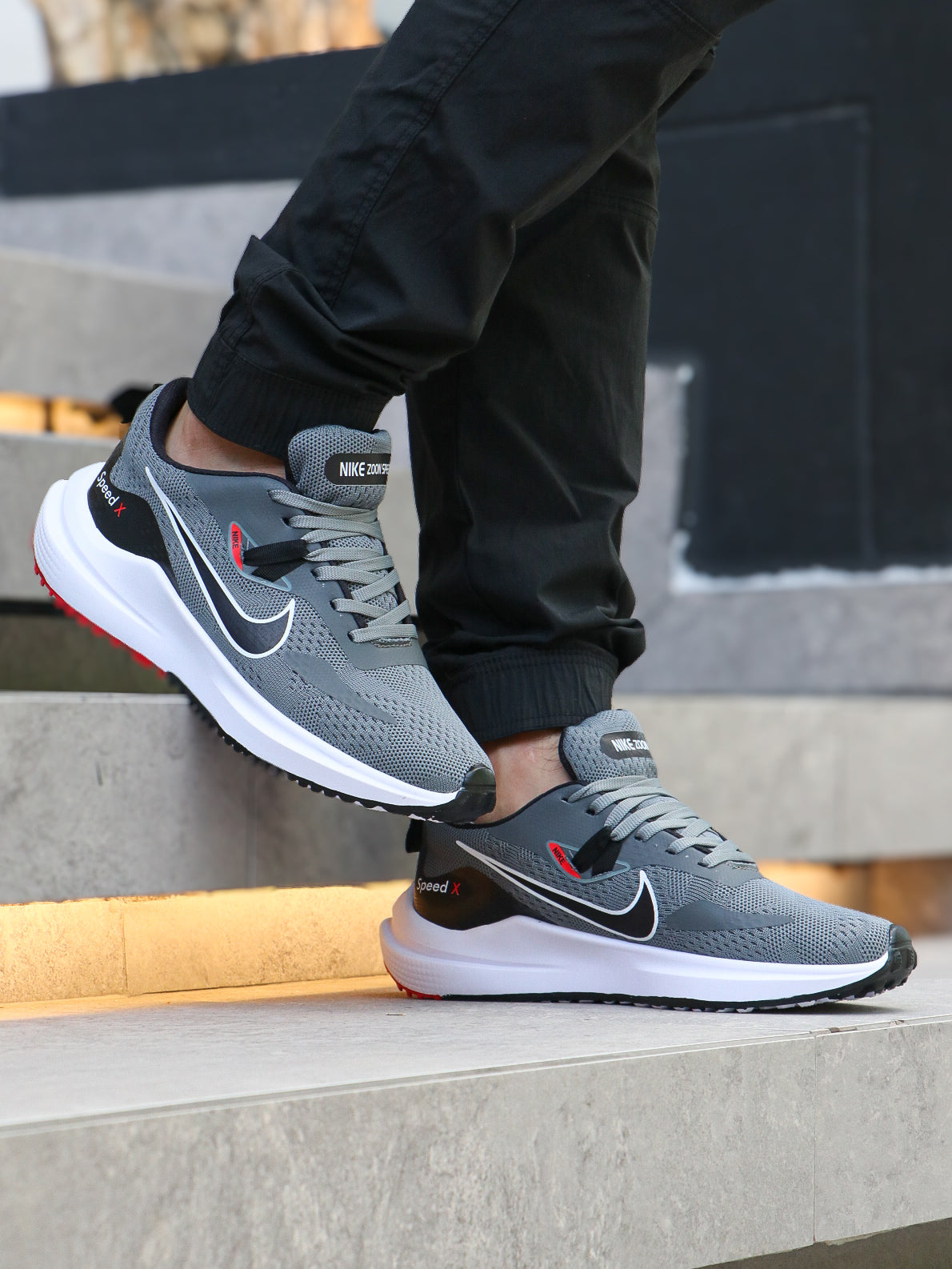 NIKE SPEED 713