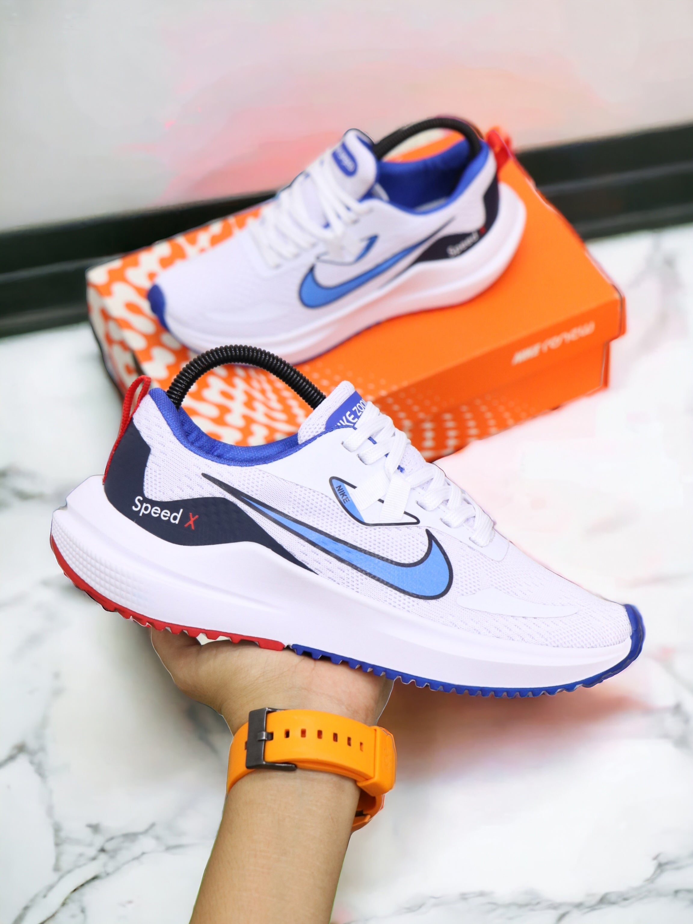 NIKE SPEED 713