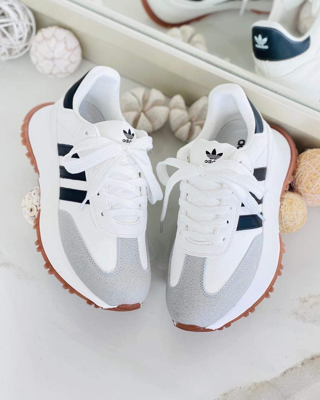 DEPORTIVO ADIDAS