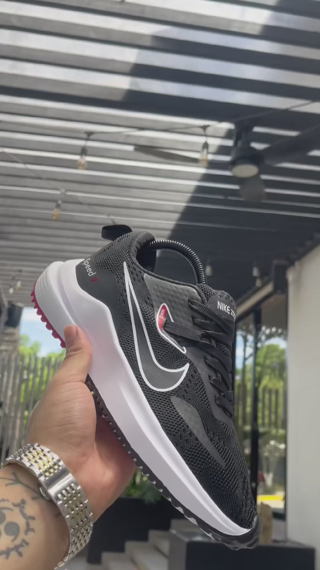 NIKE SPEED 713